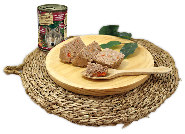 Natural Greatness Conejo con Venado, Zanahorias, Aceitunas y Amaranto